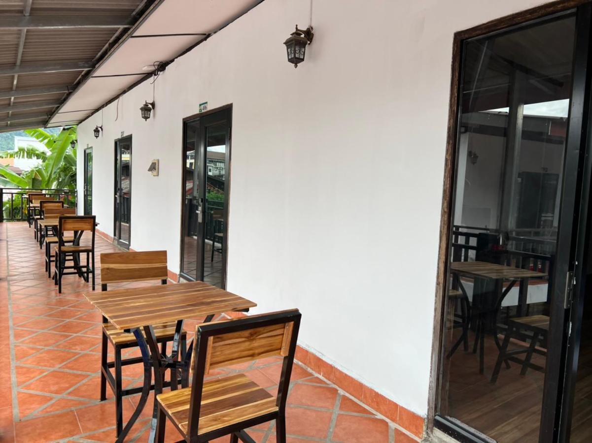 Jasmine Garden Resort Vang Vieng Eksteriør bilde